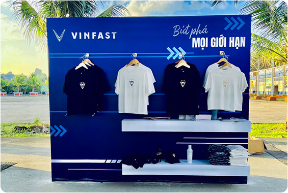 “Lái thử xe điện VinFast - Bứt phá mọi giới hạn” tại trường đua Đại Nam